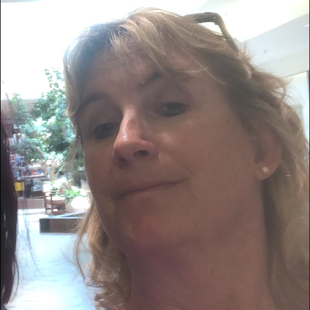 Meet your Posher, Paula